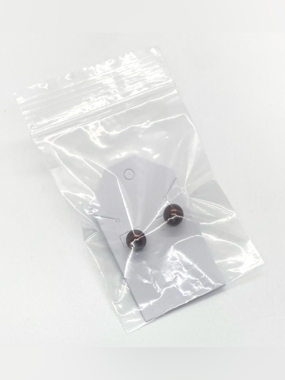 Vintage Brown Pearl Stud Earrings Classic Whimsigoth Preppy Cottagecore Fairy - Picture 11 of 12